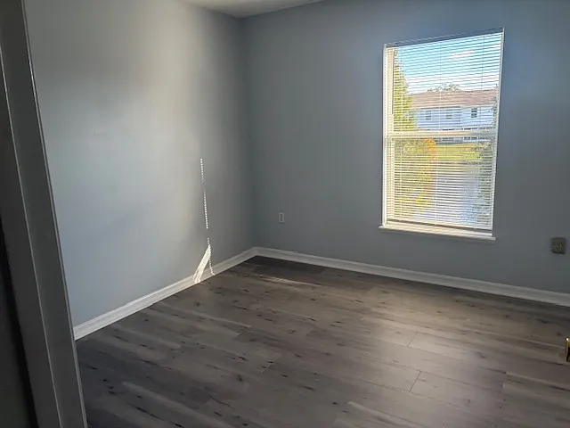 9831 Ashburn Lake Dr — Photo 8