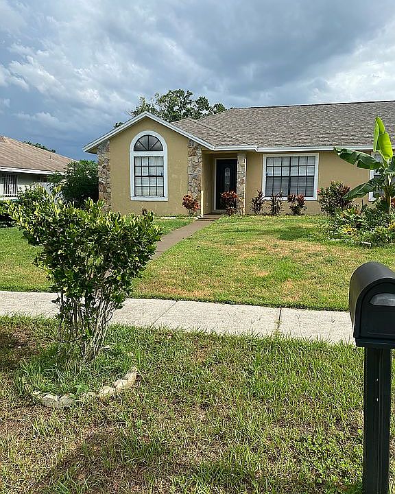 2nd image of 5241 Shakar Cir
