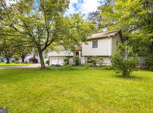 3660 Cherokee Overlook Dr, Canton, GA 30115