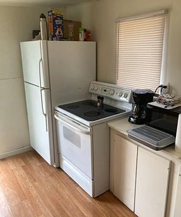 2nd image of 234 E 32nd St #10453307