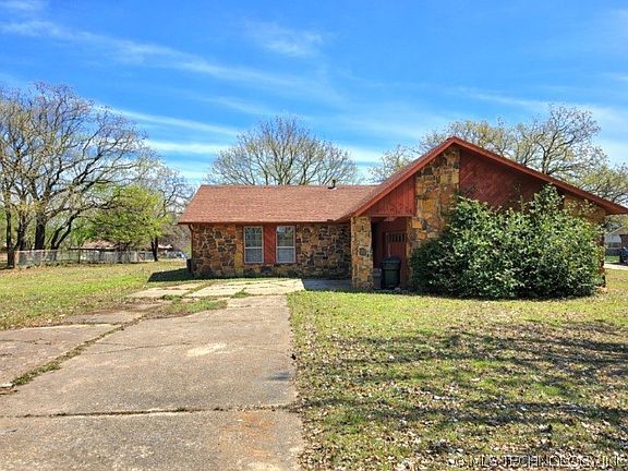 2nd image of 1511 Timber Ridge Dr