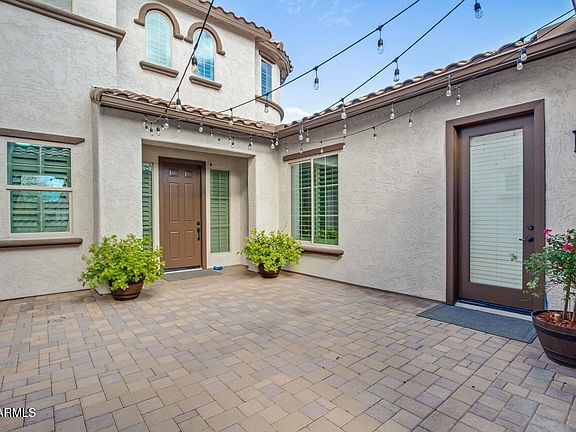 4th image of 1528 W RED BIRD Road