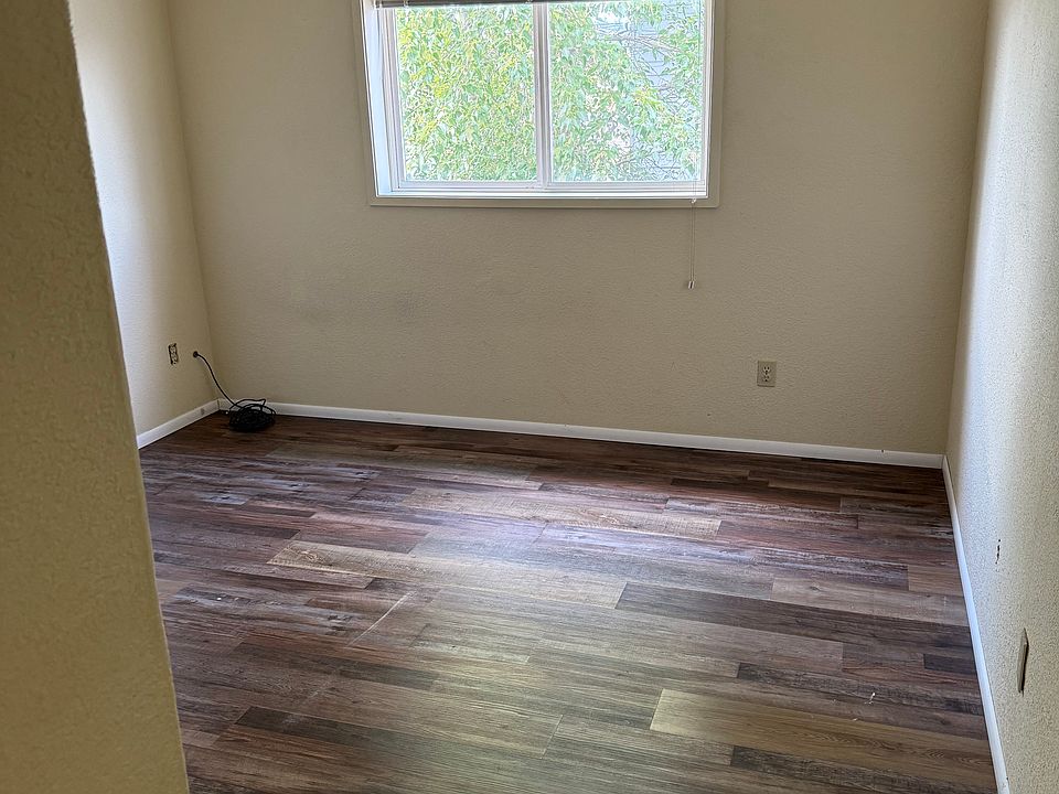 1st image of 1795 Medart Ln #1795