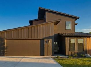 755 W Wrangler St, Meridian, ID 83646
