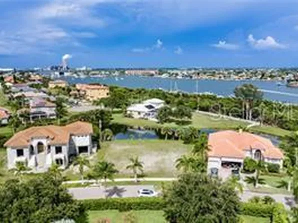 1327 Jumana Loop #T28-w, Apollo Beach, FL 33572