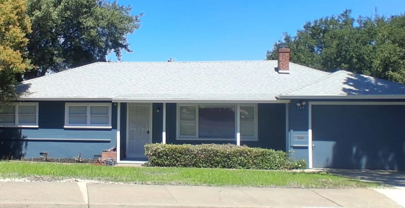 Beautiful 4 Bedroom, 2 Bath Eastside Vallejo Home — Photo 1