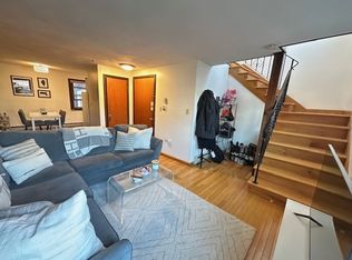 20 Henchman St APT 3, Boston, MA 02113