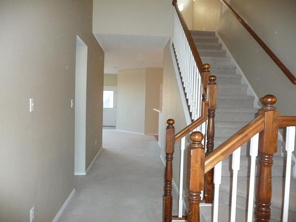 2nd image of 812 Parker Dr