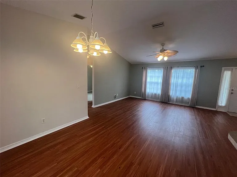 3228 Lucaya Ave — Photo 6