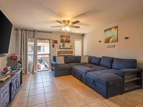 4th image of 1727 Melrose Ave Unit 33