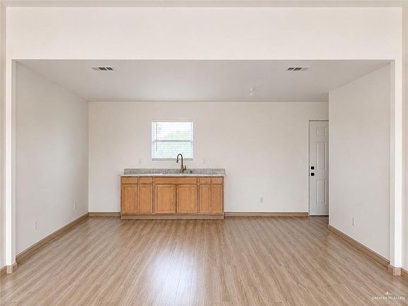 2nd image of 18687 Villa Hermosa Dr