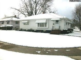 6388 Michael Dr, Brookpark, OH 44142
