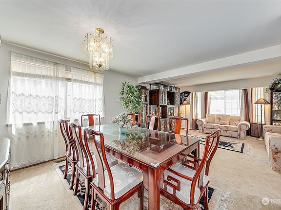 5th image of 8784 Sungate Place