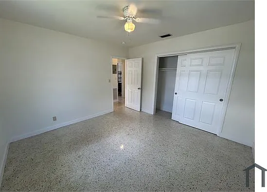 2441 NW 9th Ter #1 — Photo 6