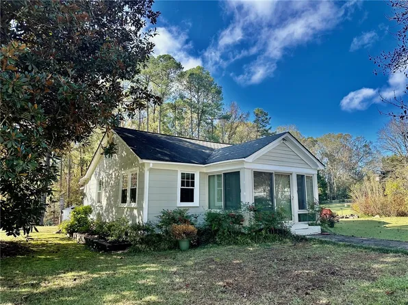 301 Penson Rd, Honea Path, SC 29654