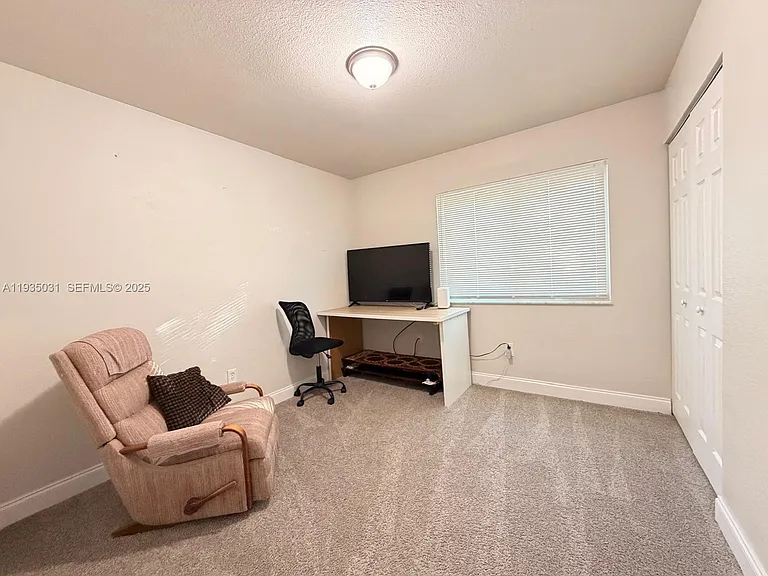5474 Kenwood Dr — Photo 8