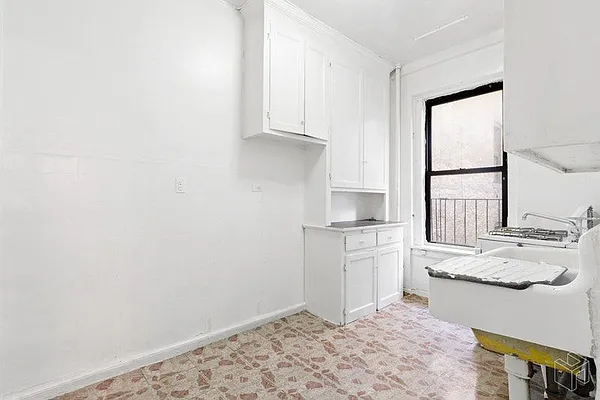 Sold by Halstead Real Estate | media 10