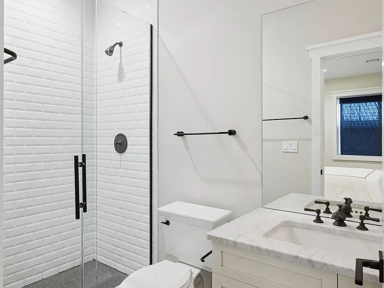 64 Birchwood Ln — Photo 30