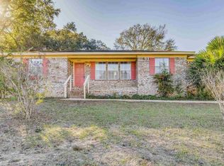5873 W Shore Dr, Pensacola, FL 32526