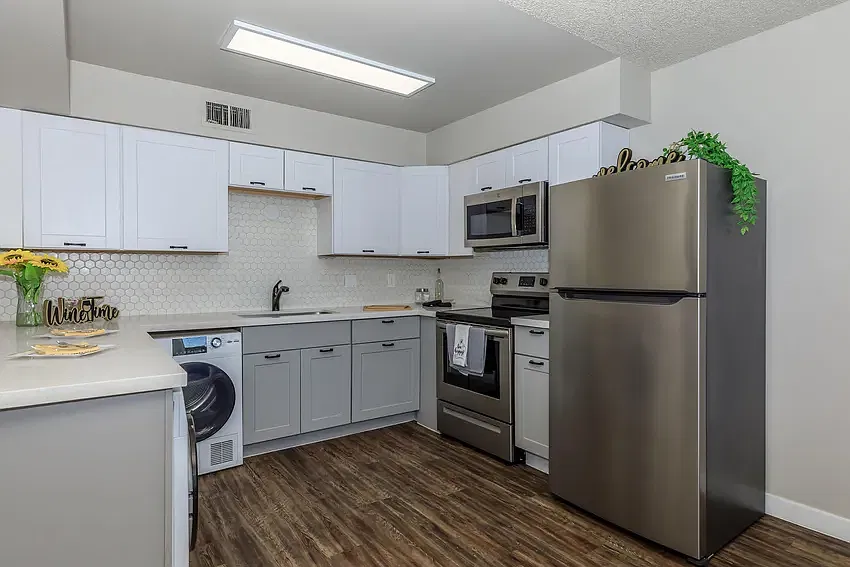 Northern Edge Apartments — Photo 4