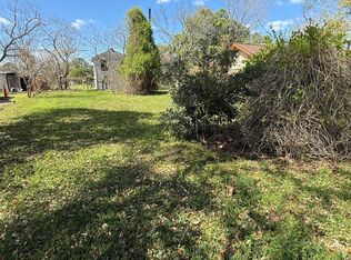 3100 Hamilton St, La Porte, TX 77571