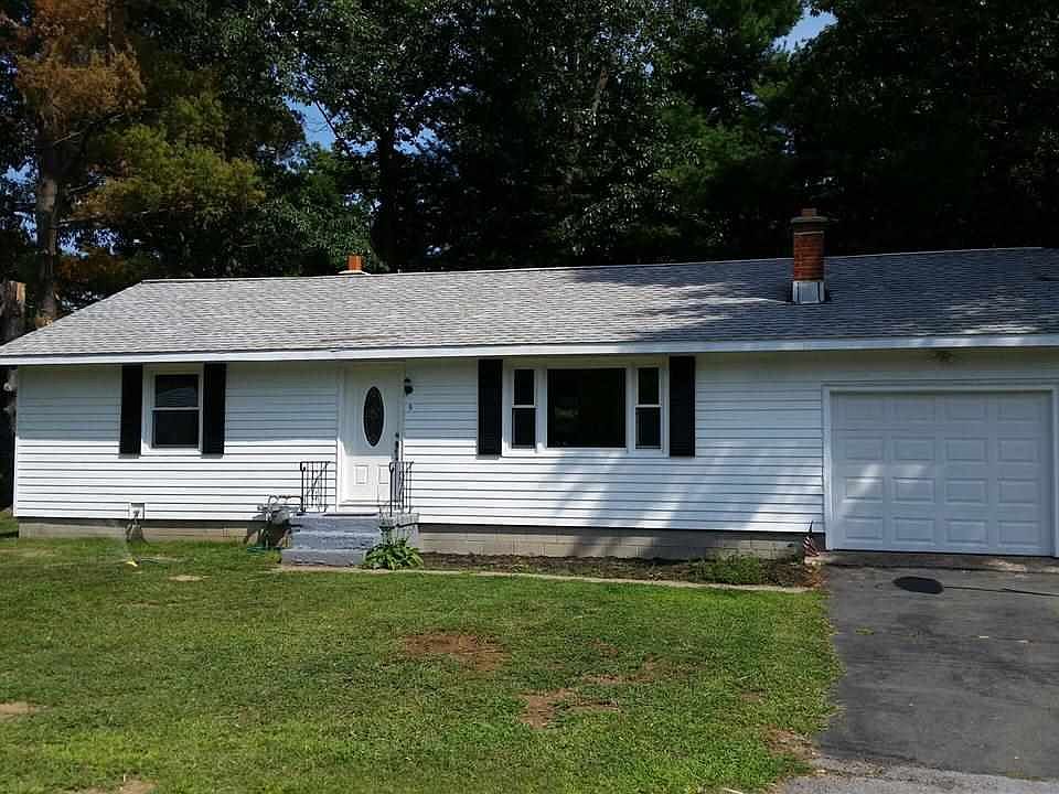 1st image of 9 Birchwood Dr