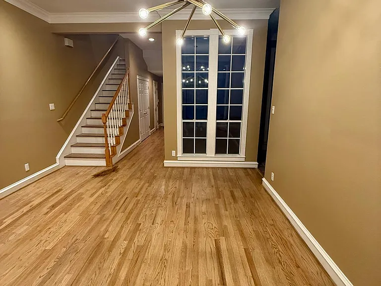2123 Peckham St — Photo 3