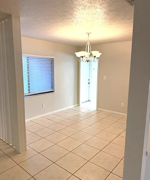 5012 Country Hills Dr — Photo 9