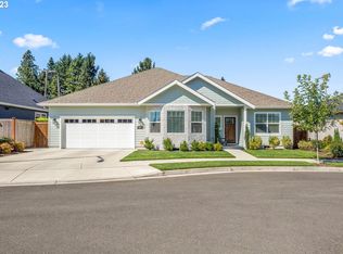 1067 Lupine St, Springfield, OR 97477