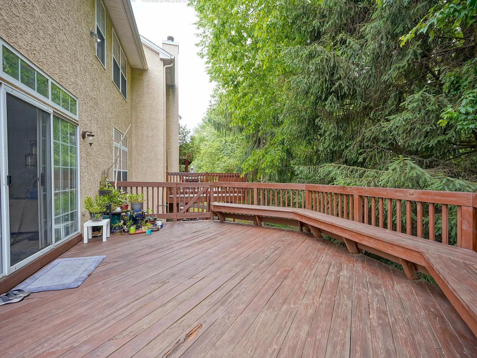 3 bed, 2276 sqft, $3,900 — Photo 3