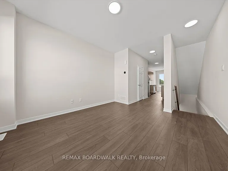 241 Lamarche Ave — Photo 12