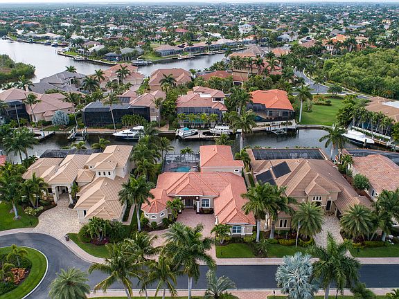 4th image of 5656 Yardarm Ct