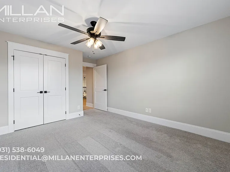 1088 Veridian Dr #B — Photo 44