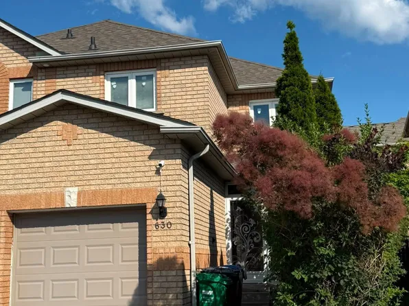 630 Leatherleaf Dr, Mississauga, ON L4Z 3Z1