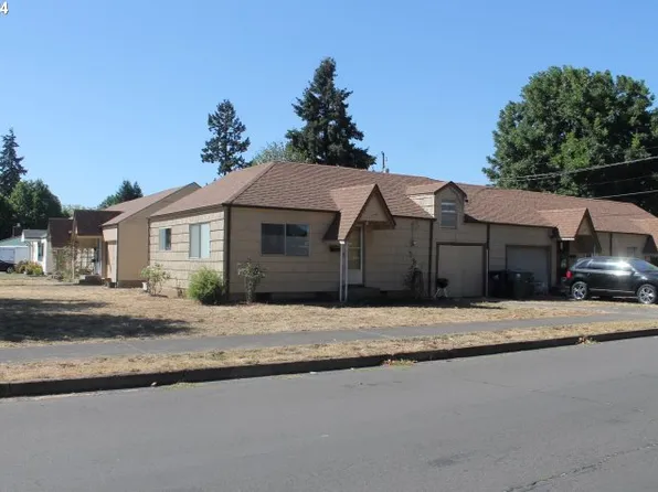 848 N St, Springfield, OR 97477