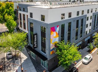 3030 Telegraph Ave, Berkeley, CA 94705