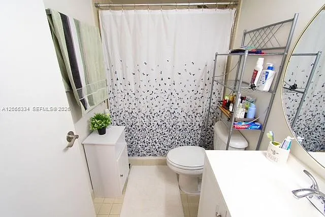 1621 Collins Ave #205 — Photo 27