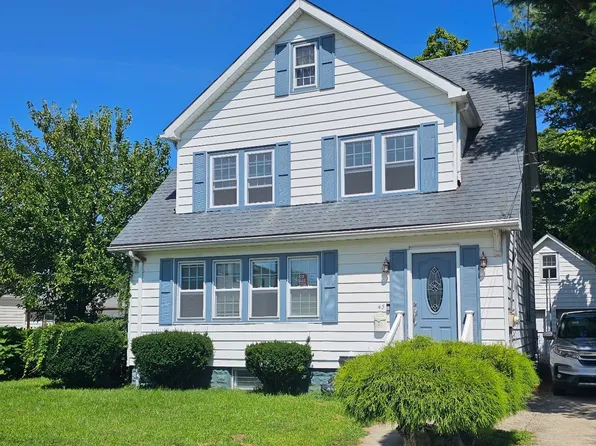 45 E Maple St, Valley Stream, NY 11580