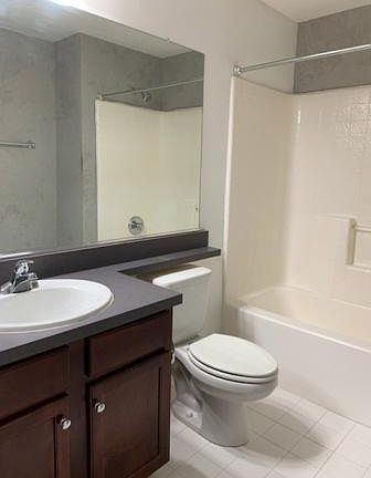 4th image of 815 Porter St APT 221