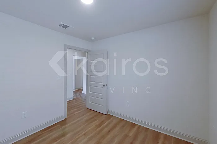 17611 Carlisle Ave — Photo 11