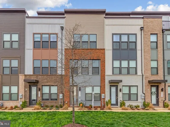 5624 Little Branch Run, Hyattsville, MD 20782