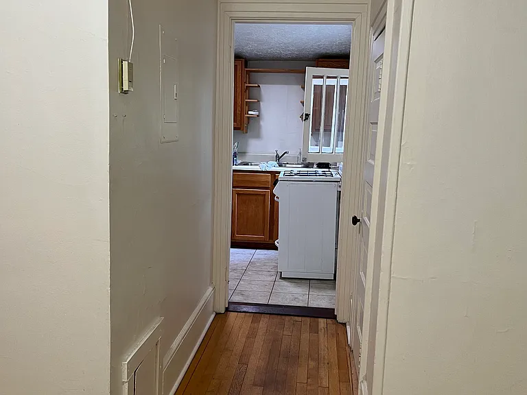 107 Cumberland Ave #C — Photo 7
