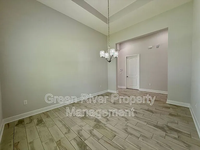 1818 Sandy Creek Pkwy — Photo 8