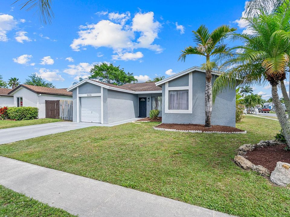 1st image of 5336 NW 93rd Terrace