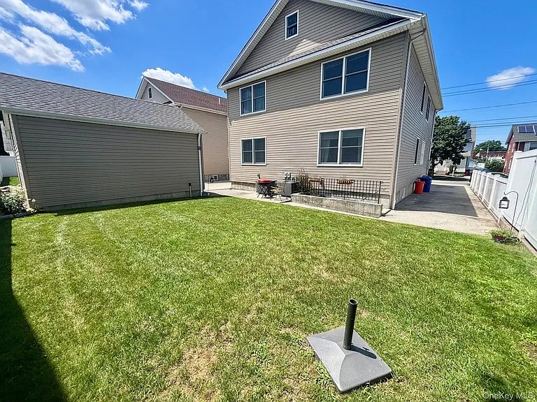 189 Jefferson Ave #2 — Photo 19