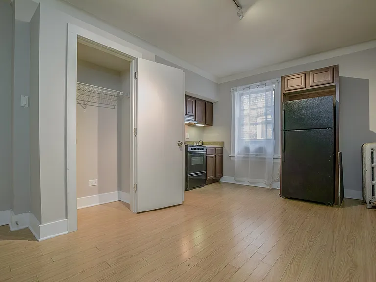 4706 N Beacon — Photo 27