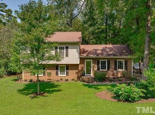 4336 Pickwick Dr, Raleigh, NC 27613