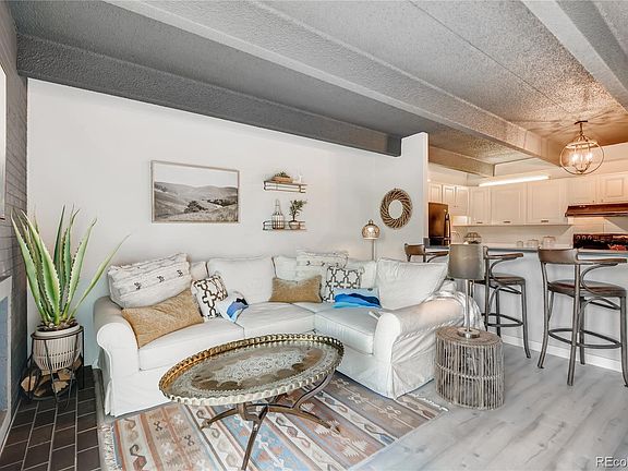 4th image of 555 E 10th Ave APT 401