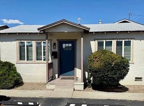 430 E Line St — Photo 2