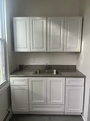 Rented by Evergreen Realty & Investments | media 13